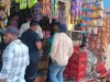 दुकानों से भारी जुर्माने के साथ गुटखा सिगरेट की व्यापक जब्ती