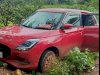 लोको पायलटों को लेकर डांगुआपोशी आ रही स्विफ्ट कार दुर्घटनाग्रस्त