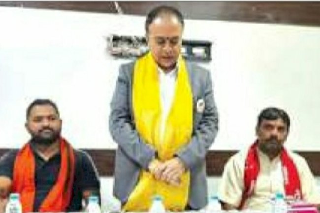 पठान फिल्म के विरूद्ध राजगांगपुर थाने में दी गई शिकायत 