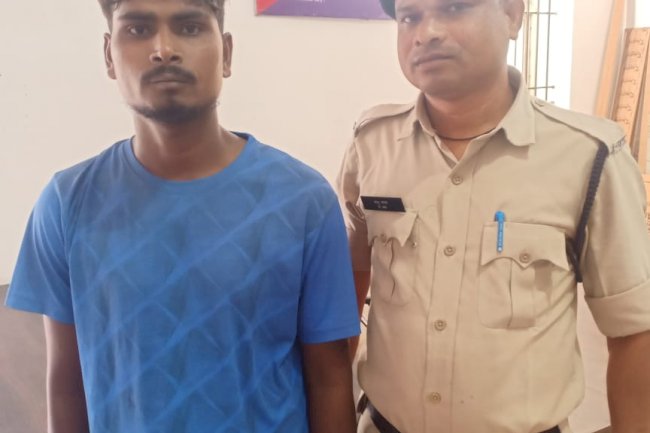 होली की मस्ती के बीच बिवाद दोनों पक्ष की ओर से थाने में शिकायत दर्ज 