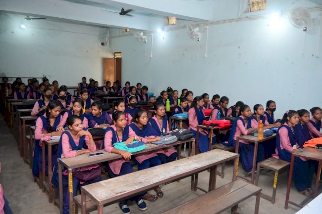 हृषिकेश रे कॉलेज में राष्ट्रीय सड़क सुरक्षा जागरूकता शिविर आयोजित