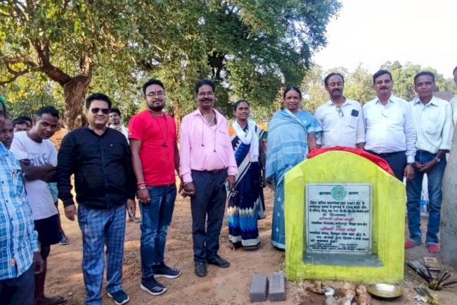 जोबा माझी ने ग्रामीणों के मूलभूत समस्याओं के समाधान का आश्वासन दिया  
