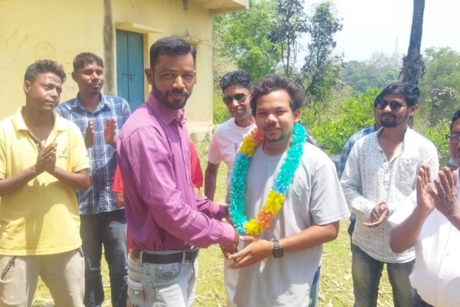 प्रखंड अध्यक्ष बने निशुजेक चांपिया