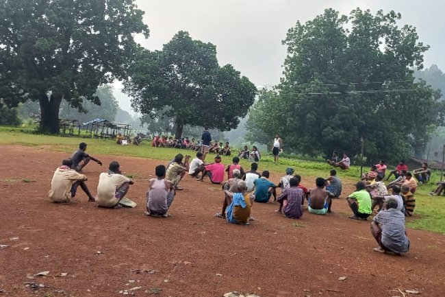 विकास की धारा से दूर जीवन 