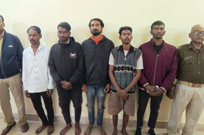 डकैती की योजना बनाते पाँच गिरफ्तार 