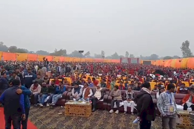 उर्स के अंतिम दिन हजारों जा़यरीनों ने की शिरकत 