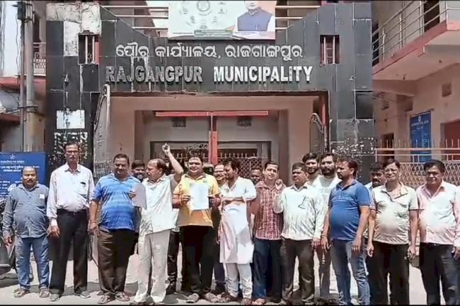 नगरपालिका द्वारा चार गुणा किराया बढ़ाये जाने से किरायदारोंं में आक्रोश 