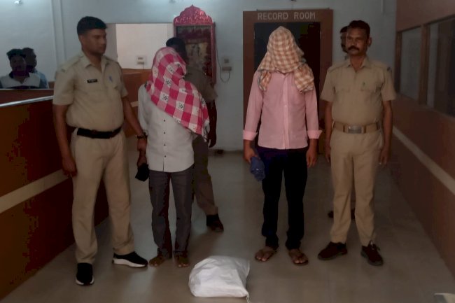बिसरा पुलिस ने वाहन जांच के दौरान 43 किलो से ज्यादा गांजा जब्त किया