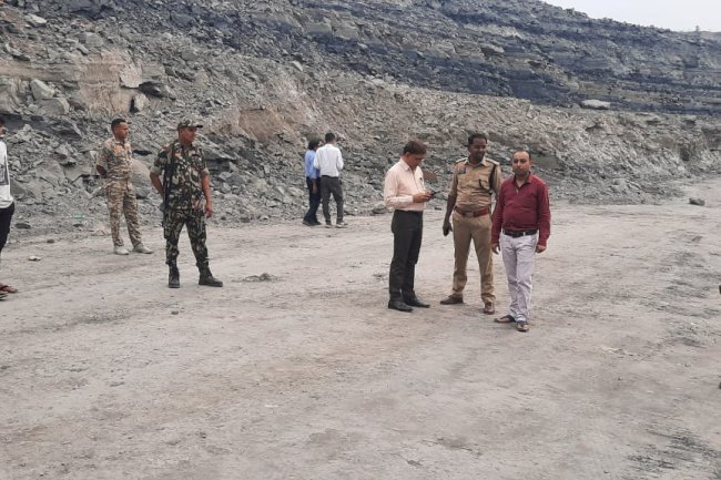 जिंदल पावर प्लांट के माइंस में ब्लास्टिंग के दौरान हुई दुर्घटना में एक की मौत 