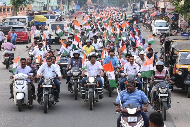 जिले में दिखी पराक्रम शोभायात्रा का भव्य रूप 