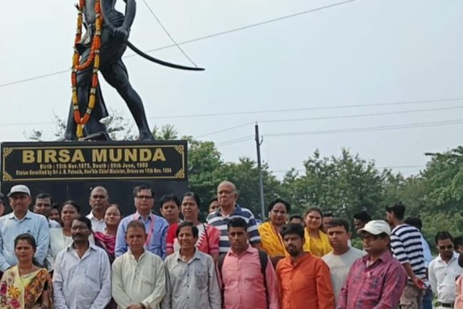 भाजपा ने भगवान बिरसा मुंडा को उनकी पुण्यतिथि पर श्रद्धांजलि दी
