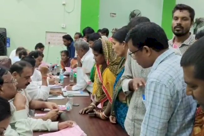 बासुदेवपुर में संयुक्त जनसुवाई शिविर में 180 शिकायते दर्ज 