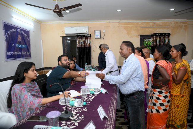 बड़गांव प्रखंड क्षेत्र में संयुक्त जन शिकायत सुनवाई