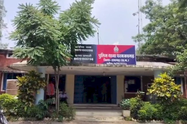 मछली कंपनी के वाहन से ढाई लाख से ज़्यादा की लूट 