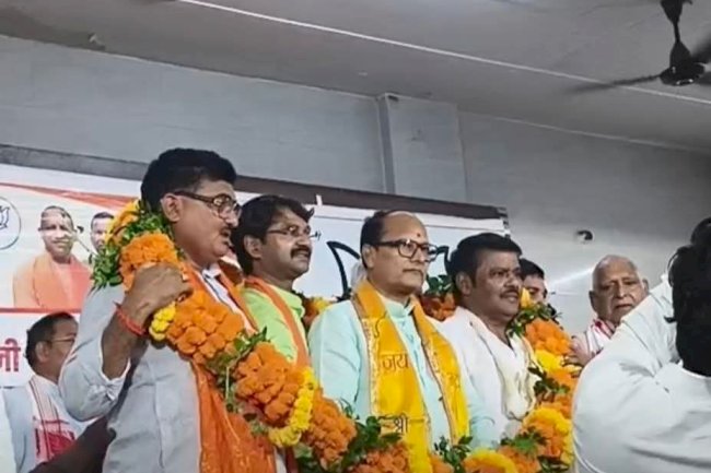 भारतीय जनता पार्टी के नवनियुक्त जिला प्रभारी एवं क्षेत्रीय महामंत्री का भव्य स्वागत