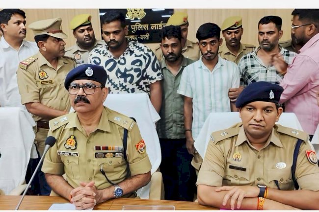 एटीएम कार्ड धोखाधड़ी और पैसे गबन करने वाला गैंग गिरफ्तार