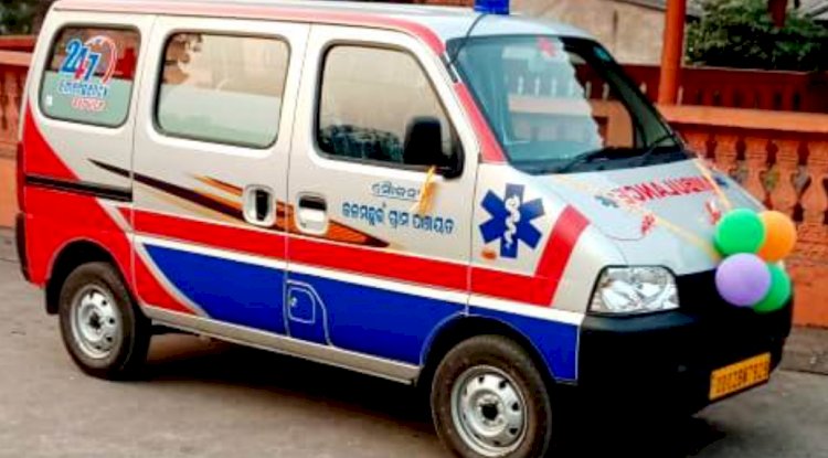 नवनिर्वाचित सरपंच ने शुरू की एंबुलेंस सेवा