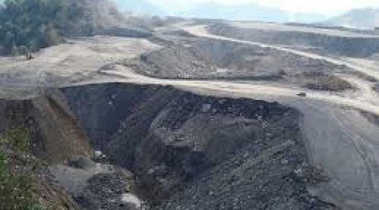 डीजल चोरी करते दो सुरक्षा कर्मी रंगे हाथों पकडाए 