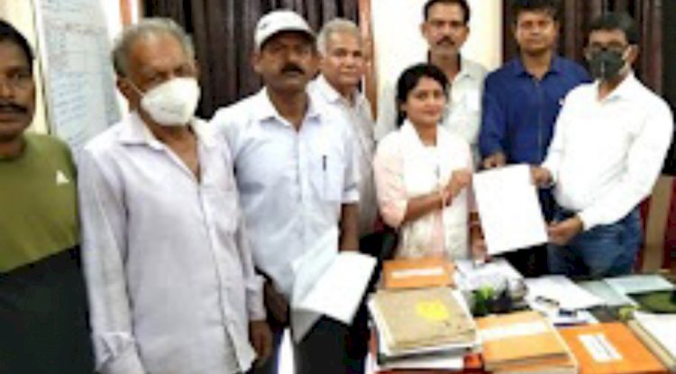 यात्री ट्रेन पहले जैसे चलाने की मांग