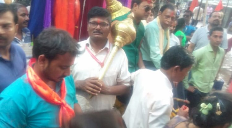 रामनवमी जुलूस में उमडा़ जनसैलाब 