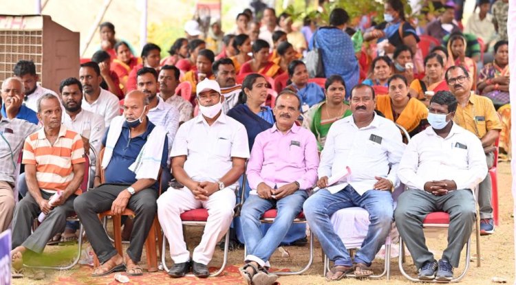 स्वास्थ्य मेला एवं रक्तदान शिविर का आयोजन 