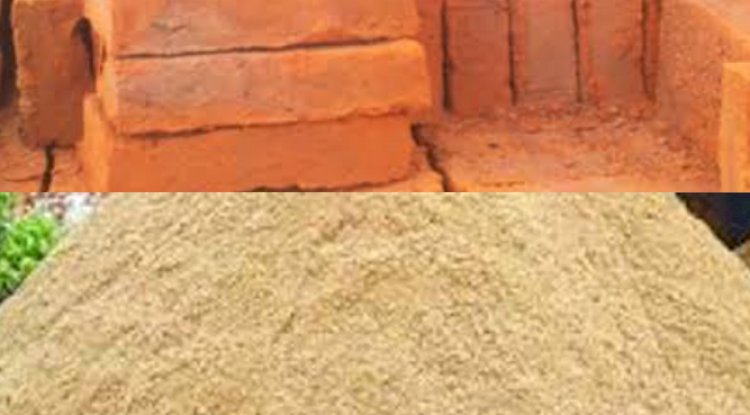 इंफोर्मेशन टीम द्वारा ईट रेत लदी वाहन जब्त 
