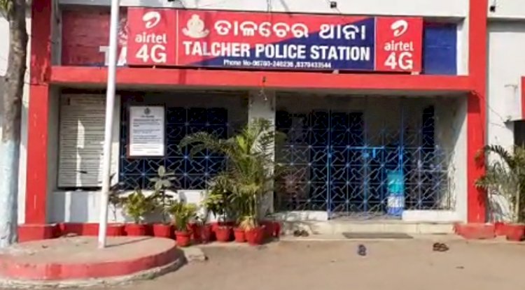 कोयला खान से पिकअप वैन चोरी दस गिरफ्तार 