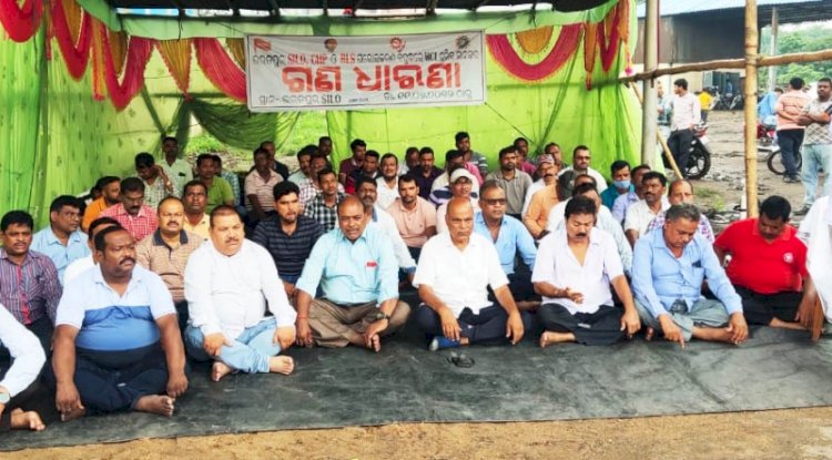 साइलो का निजीकरण के विरोध में आंदोलन का छठवाँ दिन