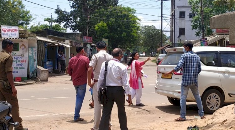 मीडिया में प्रकाशित खबरो के बाद औषाधालयो में पडा़ छापा 