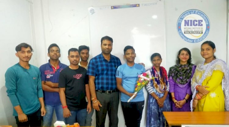 तालचेर के नाइस संस्थान के छात्र ओमप्रकाश के लिए बधाई समारोह 