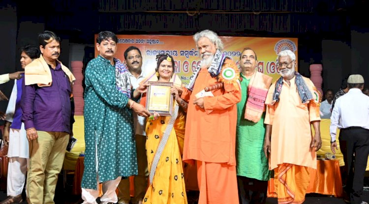 महिला योग गुरुओं को सम्मान