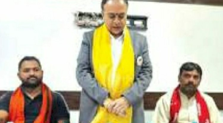 पठान फिल्म के विरूद्ध राजगांगपुर थाने में दी गई शिकायत 