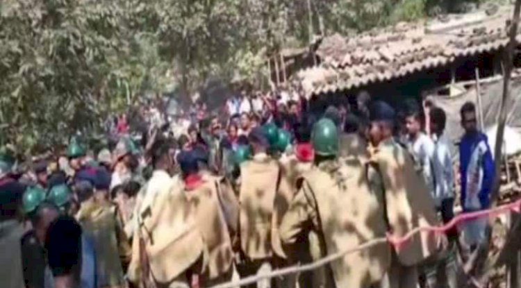 गणेश बस्ती हटाए जाने को लेकर तनाव 