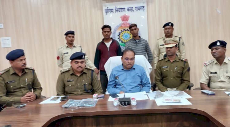 देशी कट्टा के साथ दो भाई गिरफ्तार 