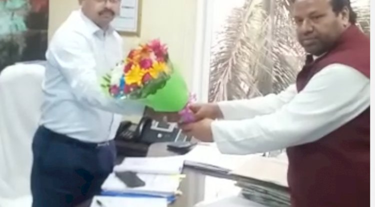 जहांगीर हक ने की यात्रीयो और कर्मचारियों के लिए सुविधाओ की मांग  