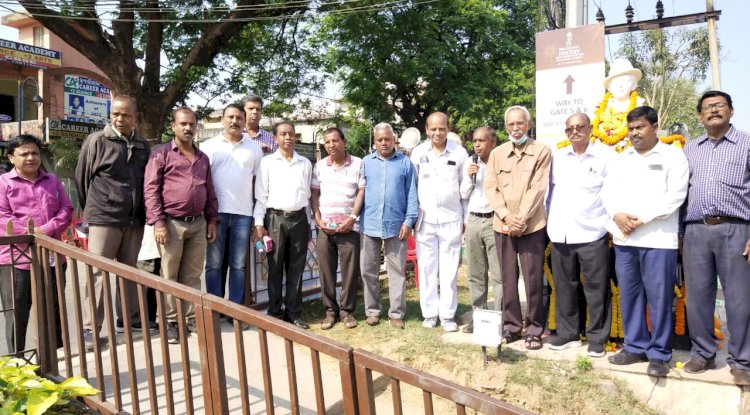 शहीदो की याद में श्रद्धांजलि सभा का आयोजन 