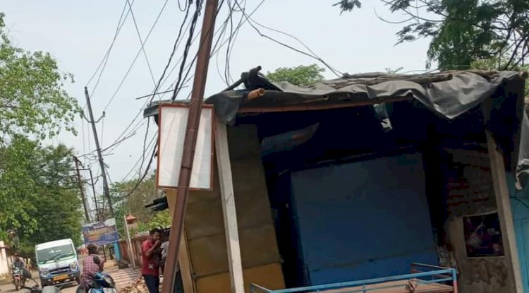 तालचेर में लापरवाह बिजली बिभाग 