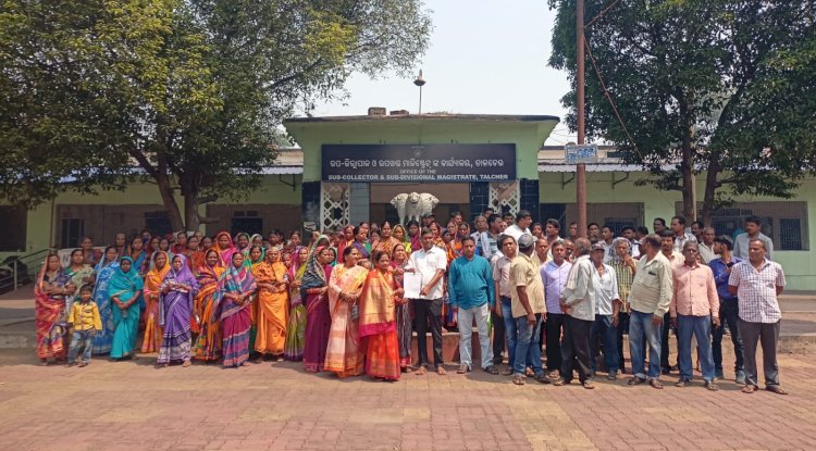 गुरूजांग ग्रामवासी तीन सूत्रीय मांगो को लेकर जिलापाल से की मुलाकात। 