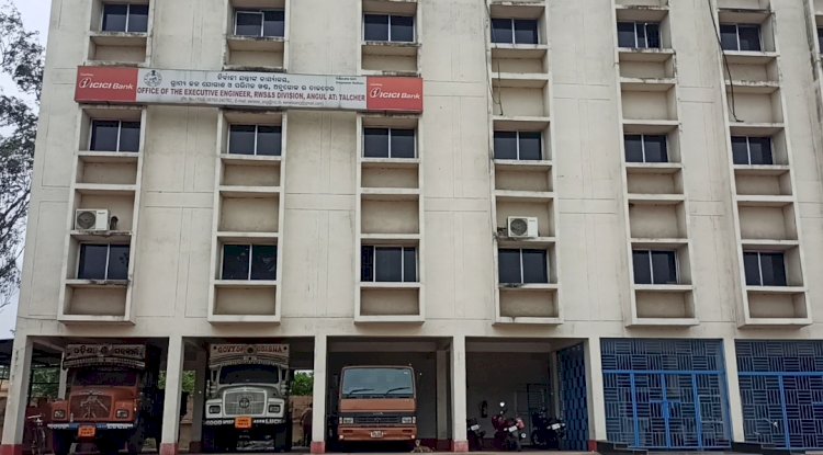 योजना स्वीकृत होने के बावजूद पानी के लिए तरसते लोग 