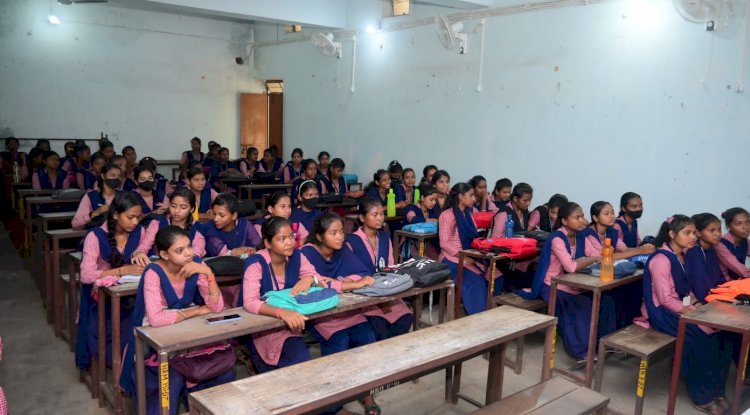 हृषिकेश रे कॉलेज में राष्ट्रीय सड़क सुरक्षा जागरूकता शिविर आयोजित