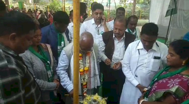 स्थापना दिवस पर दो गुटों में बटी बीजद 