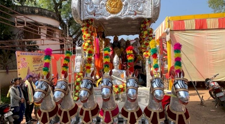 राम भक्तो ने निकाली भव्य झांकी 
