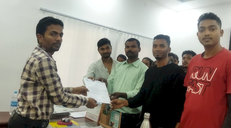 आय प्रमाण पत्र के लिए कोर्ट एफिडेविट की अनिवार्यता का विरोध 