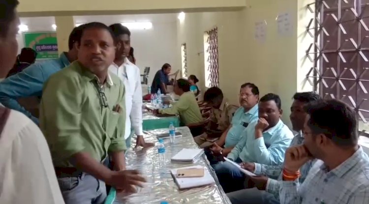 राजगांगपुर प्रखंड़ में जन सुनवाई 