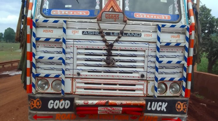 खड़े ट्रकों से 600 लीटर डीजल की चोरी पुलिस चोरो की तलाश में जुटी