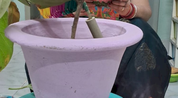 आज सुहागिन महिलाओं ने की वट सावित्री पूजा 