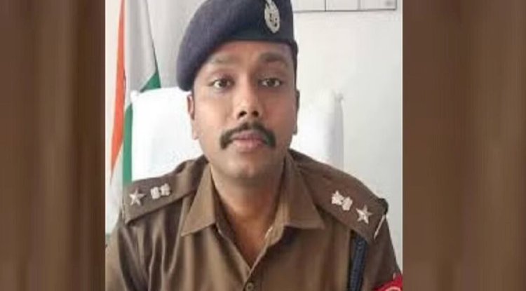 दूसरी औरत के शौक ने पुलिस अधीक्षक को किया निलंबित 