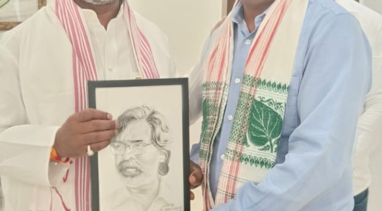 हेमंत सोरेन बने मुख्यमंत्री चंपई सोरेन ने दिया इस्तीफा 