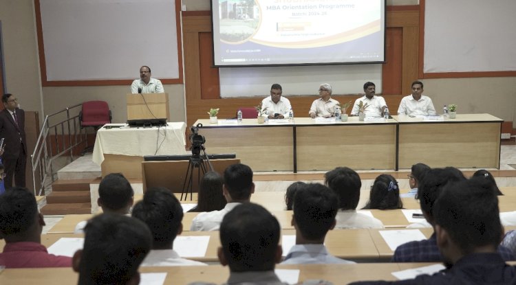 एमबीए के छात्रों के लिए अभिविन्यास कार्यक्रम का आयोजन 