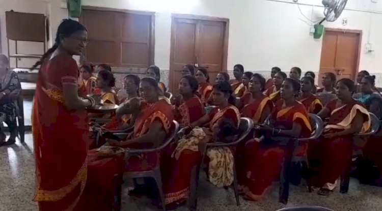 आंगनबाडी़ कर्मीयों ने मनाया सफलता का उत्सव 